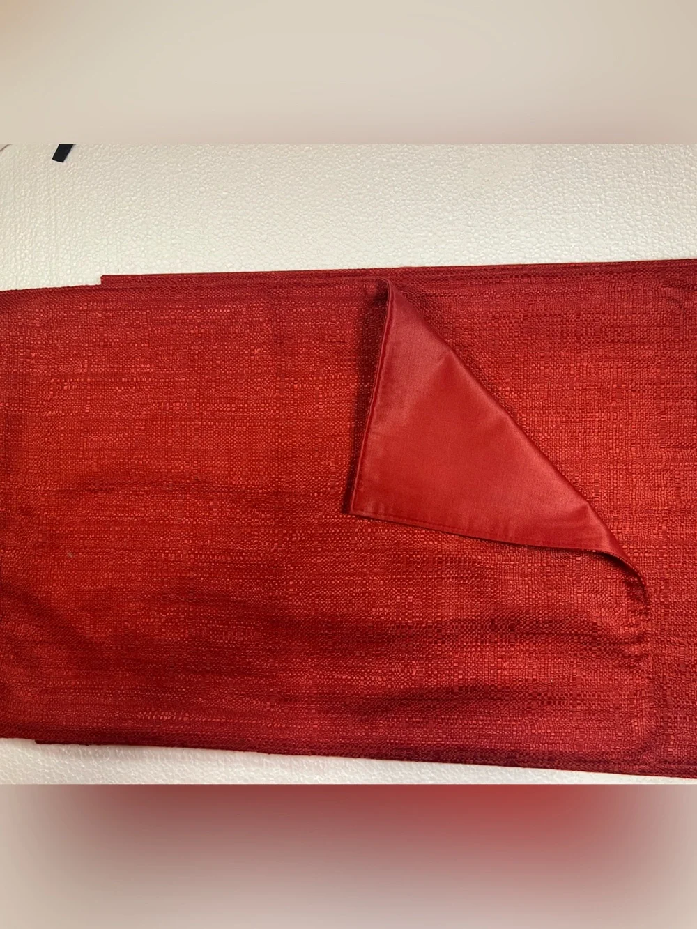 Set of 3 Red Elegant Placemats Great Condition 19
